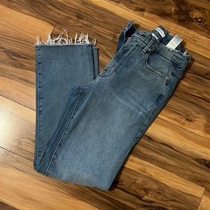 Good American Good Straight Distressed Crop